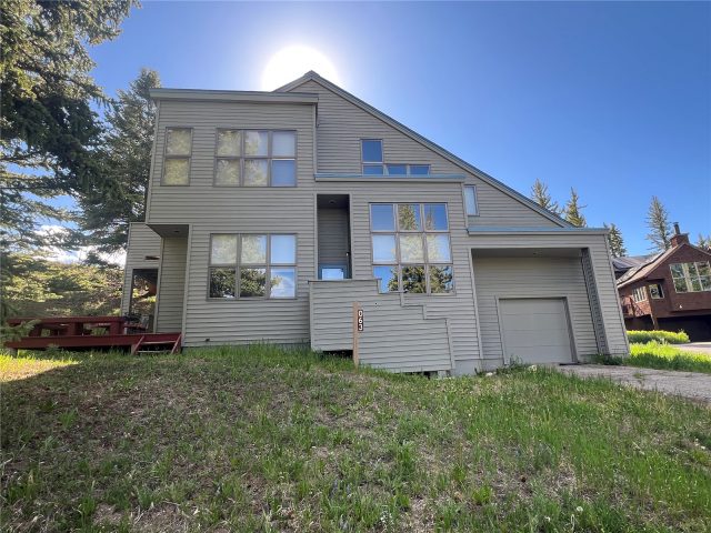 Duplex in End Of The Lane Residences Condo, Dillon, CO (MLS S1069595)