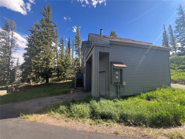 63 Guyot Lane 1 photo 25
