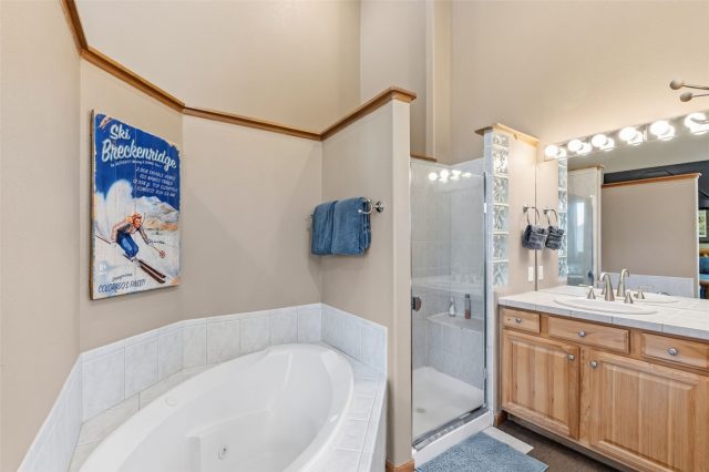 640 Meisel Drive photo 22