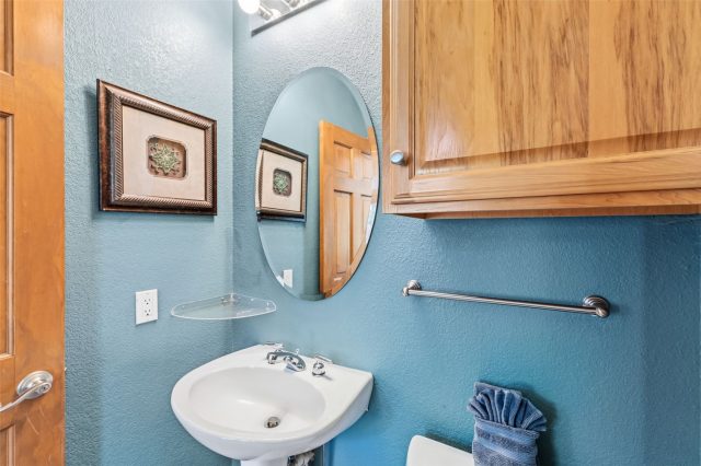 640 Meisel Drive photo 28