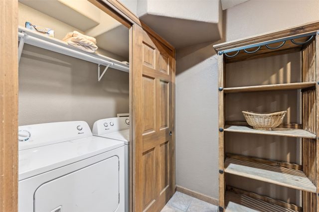 640 Meisel Drive photo 38