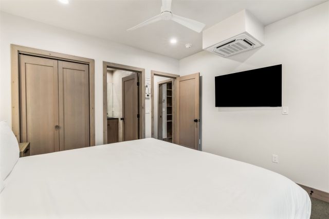 96 River Run Road A photo 22