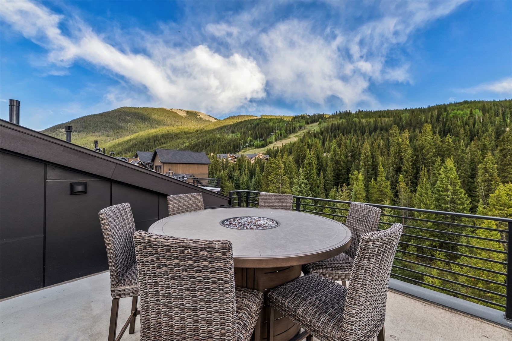 Townhome in Inas Way Residences, Keystone, CO — photo 4 (MLS S1069603)