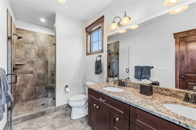 705 Independence Road 705 photo 20