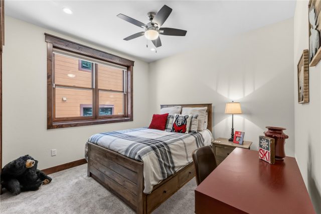 705 Independence Road 705 photo 26