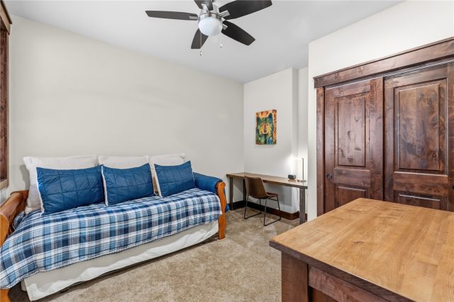 705 Independence Road 705 photo 30
