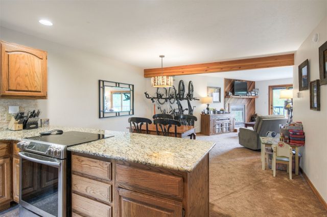 Condo in Snowscape Condo, Silverthorne — photo 5 Condo in Snowscape Condo, Silverthorne, CO — photo 5 (MLS S1069611)
