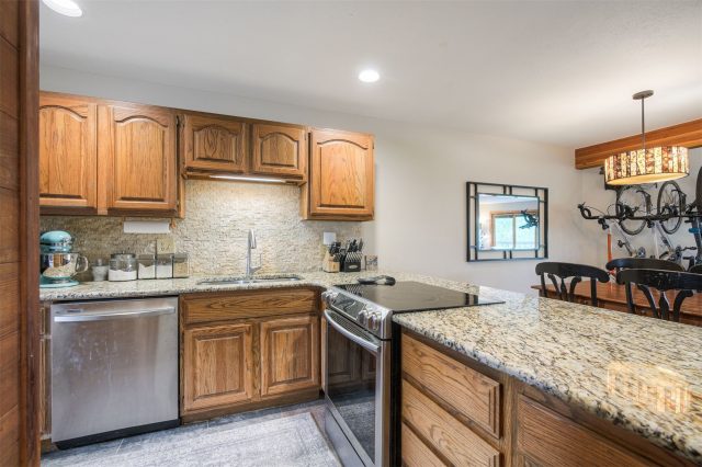 Condo in Snowscape Condo, Silverthorne, CO — photo 6 (MLS S1069611)
