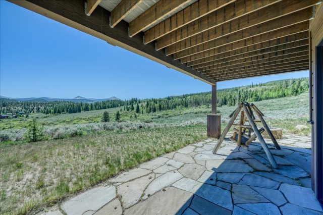1043 Alpensee Drive photo 37
