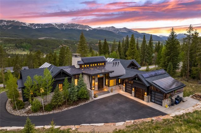 Home in Highlands At Breckenridge, Breckenridge, CO — photo 4 (MLS S1069618)