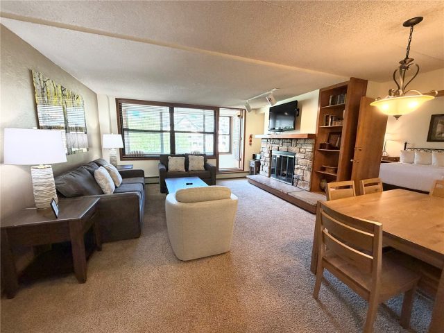 Timeshare in Village Square Condo, Copper Mountain, CO — photo 3 (MLS S1069622)