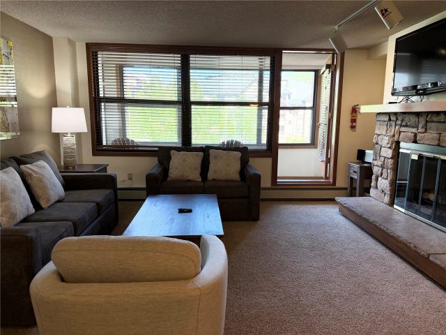 Timeshare in Village Square Condo, Copper Mountain, CO — photo 4 (MLS S1069622)