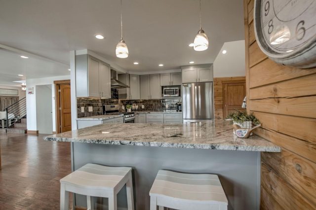 157 Barton Way photo 13
