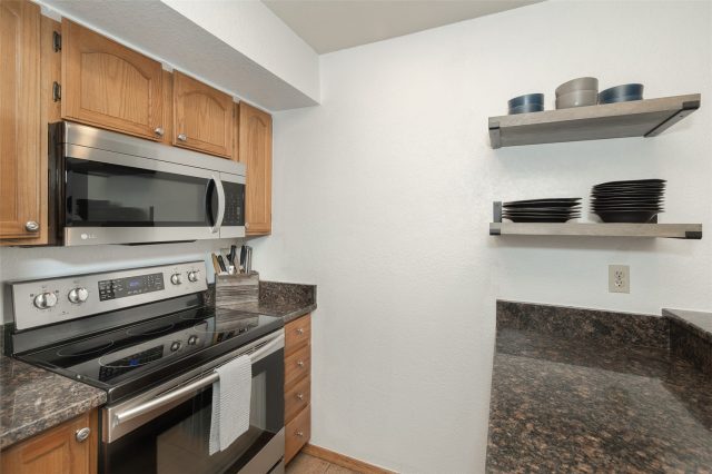 715 S 5th Avenue J170 photo 12