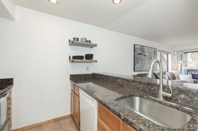 715 S 5th Avenue J170 photo 16