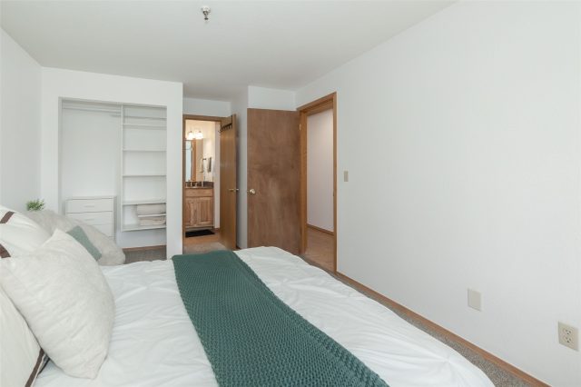 715 S 5th Avenue J170 photo 19