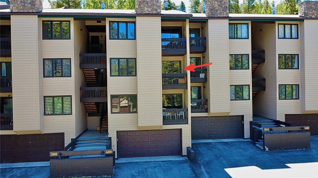 246 Broken Lance Drive 402 photo 32