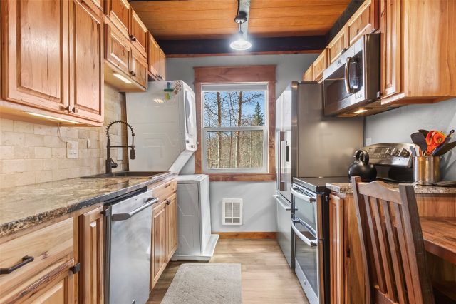 8010 Ryan Gulch Road B1 photo 12