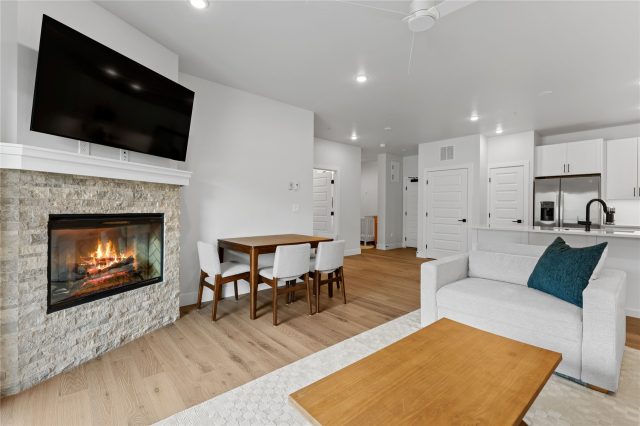 Condo in Brightwood At Keystone Sub, Keystone, CO — photo 3 (MLS S1069677)