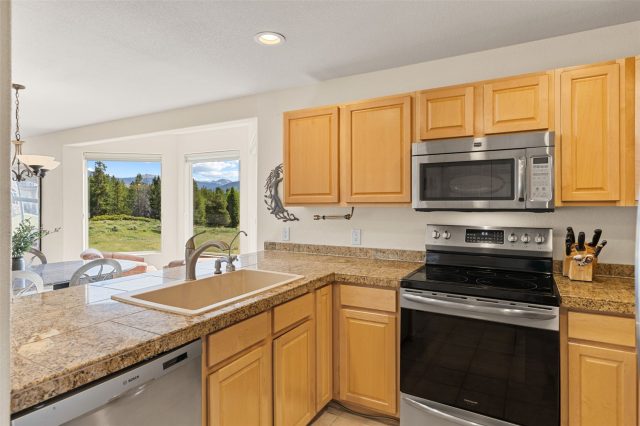 114 Beaver Lodge Road 116 photo 16