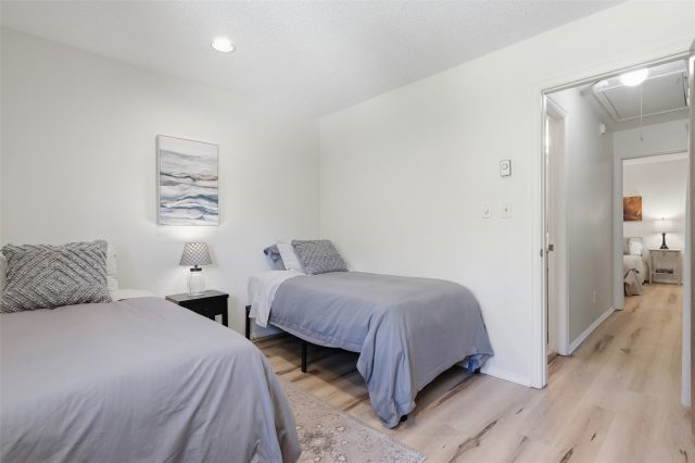 1001 Grandview Drive 24 photo 18