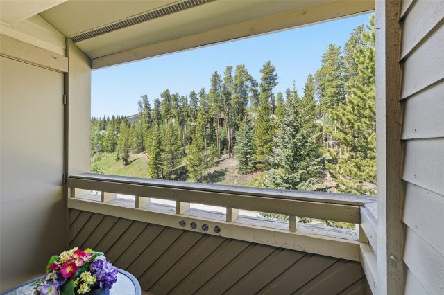 1001 Grandview Drive 24 photo 7