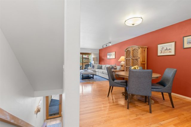 731 Lagoon Drive B photo 10