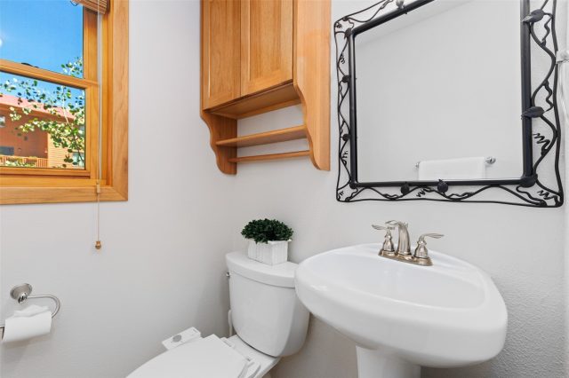 731 Lagoon Drive B photo 24