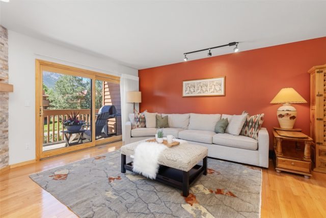 731 Lagoon Drive B photo 25
