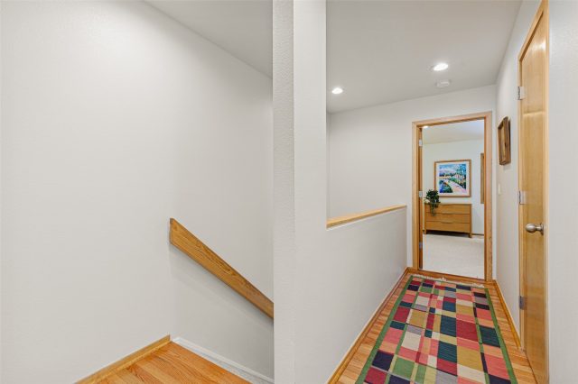731 Lagoon Drive B photo 34