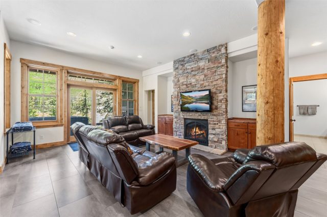 50 Cooney Court photo 34
