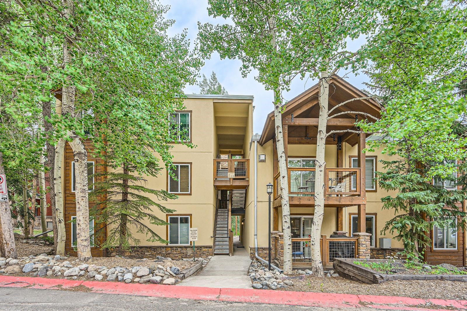 700 Snowberry Lane Lane 208, Breckenridge, CO — main photo