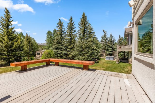 453 Ensign Drive photo 29