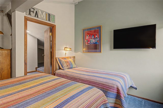100 Wild Irishman Road 1109 photo 26