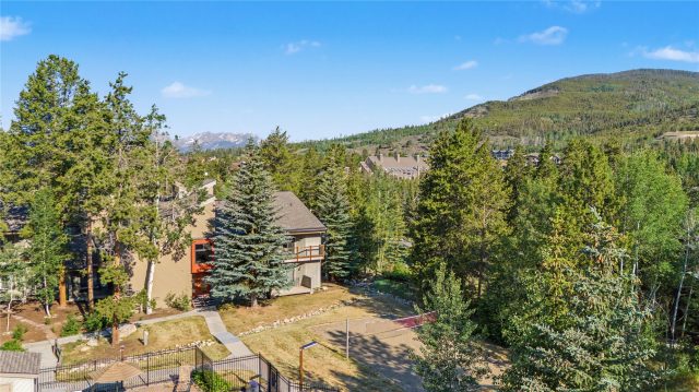 100 Wild Irishman Road 1109 photo 35