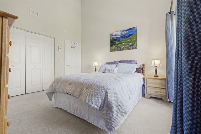4020 Silverheels Drive 12 photo 17