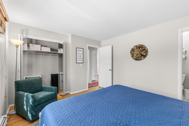 240 E La Bonte Street 24 photo 12