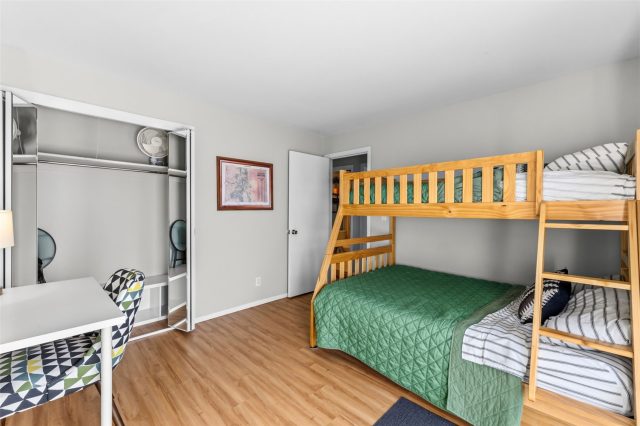 240 E La Bonte Street 24 photo 14