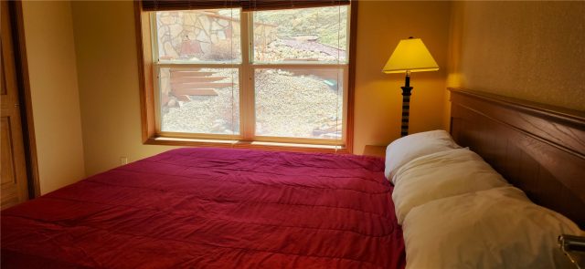 562 Piney Acres Circle photo 14