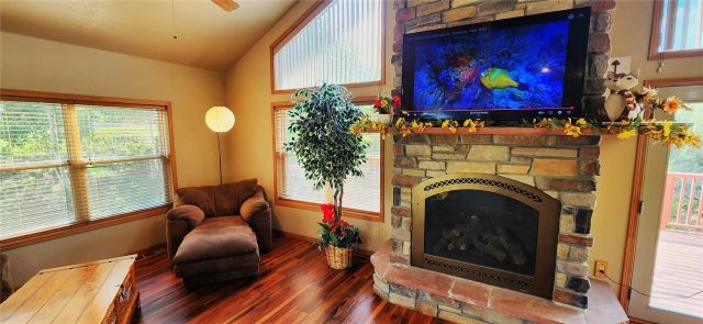 Home in Piney Acres Sub, Dillon, CO — photo 6 (MLS S1069743)