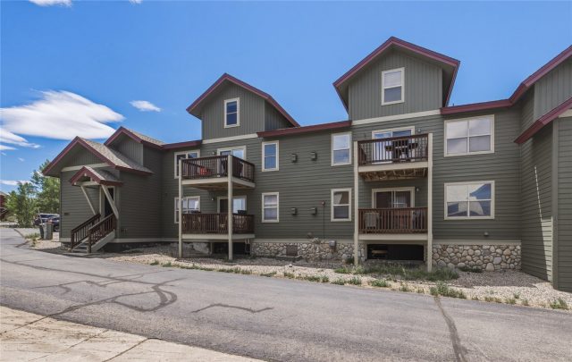 100 Wildernest Court 203c photo 12