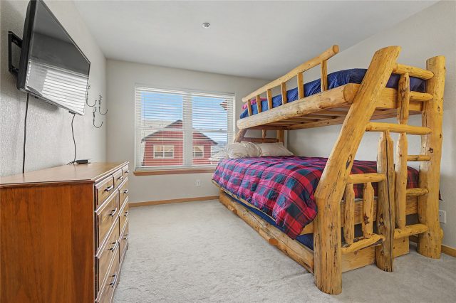 100 Wildernest Court 203c photo 16