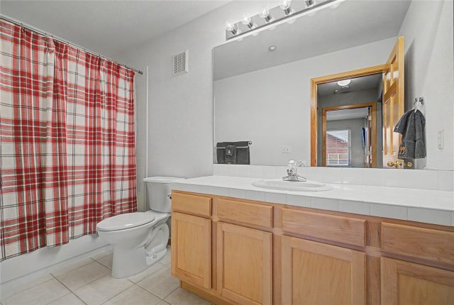 100 Wildernest Court 203c photo 19
