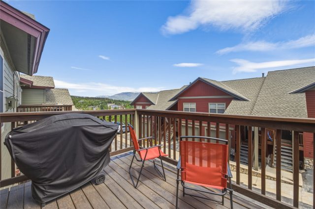 100 Wildernest Court 203c photo 23