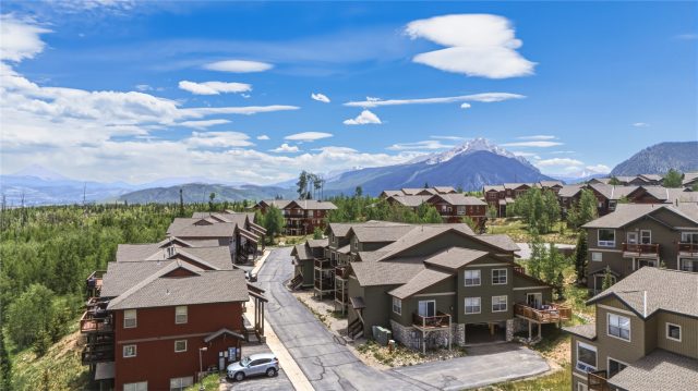 100 Wildernest Court 203c photo 30