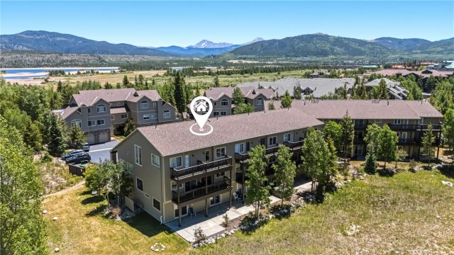 Townhome in Pointe At Lake Dillon, Frisco — photo 1 Townhome in Pointe At Lake Dillon, Frisco, CO — photo 1 (MLS S1069746)
