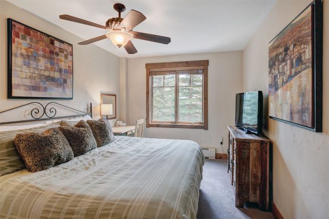 35 Mountain Thunder Drive 5202 photo 15