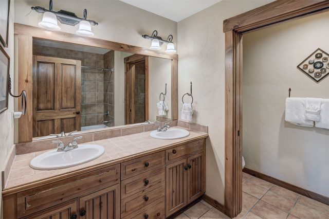 35 Mountain Thunder Drive 5202 photo 17