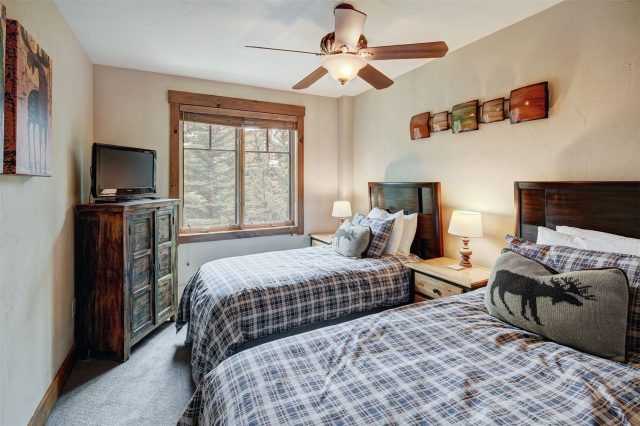 35 Mountain Thunder Drive 5202 photo 20