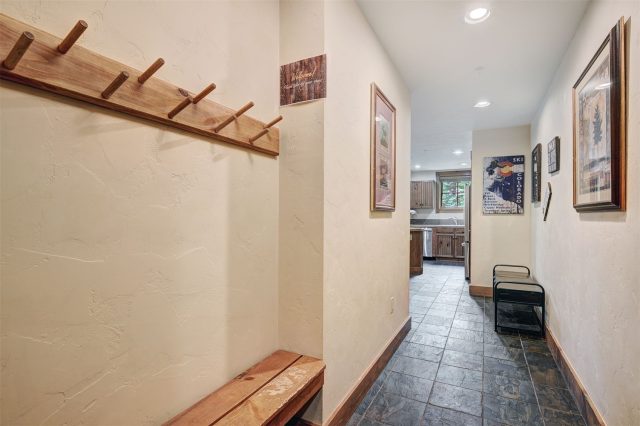 35 Mountain Thunder Drive 5202 photo 23